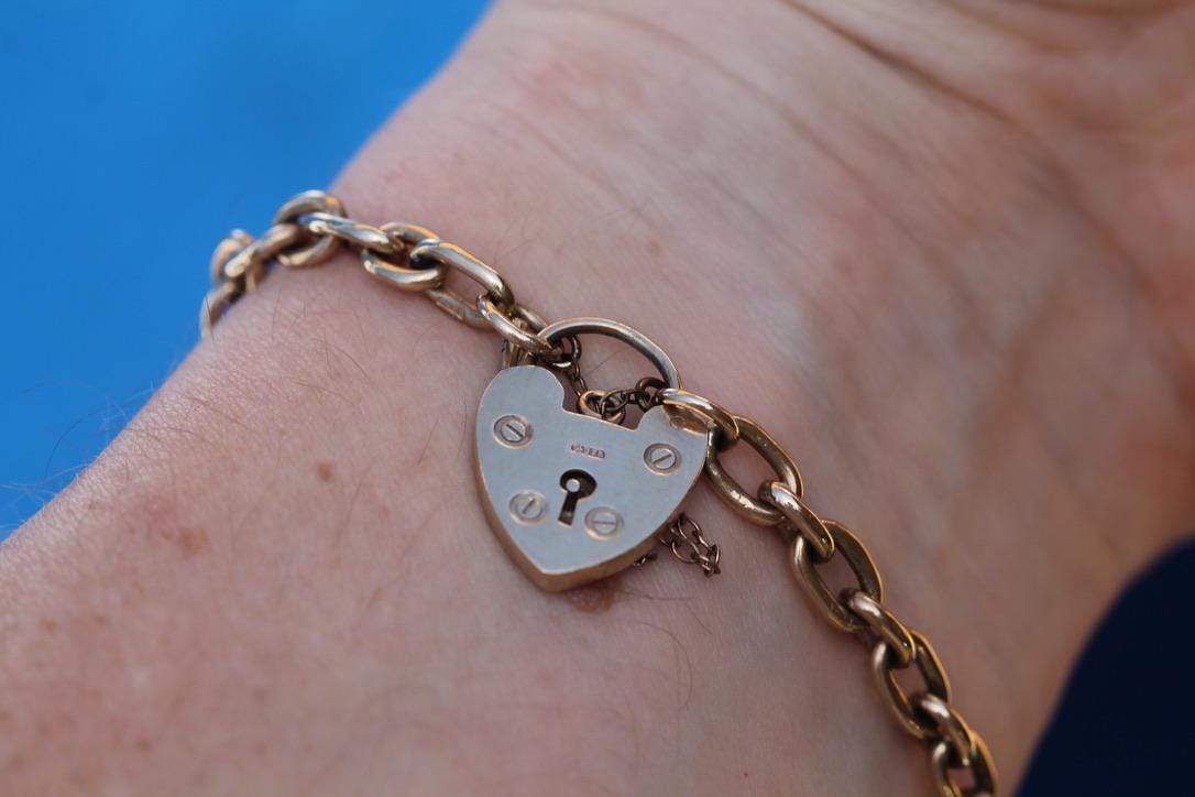 Vintage 9ct Gold Gate Bracelet Heart Padlock, 6.5"