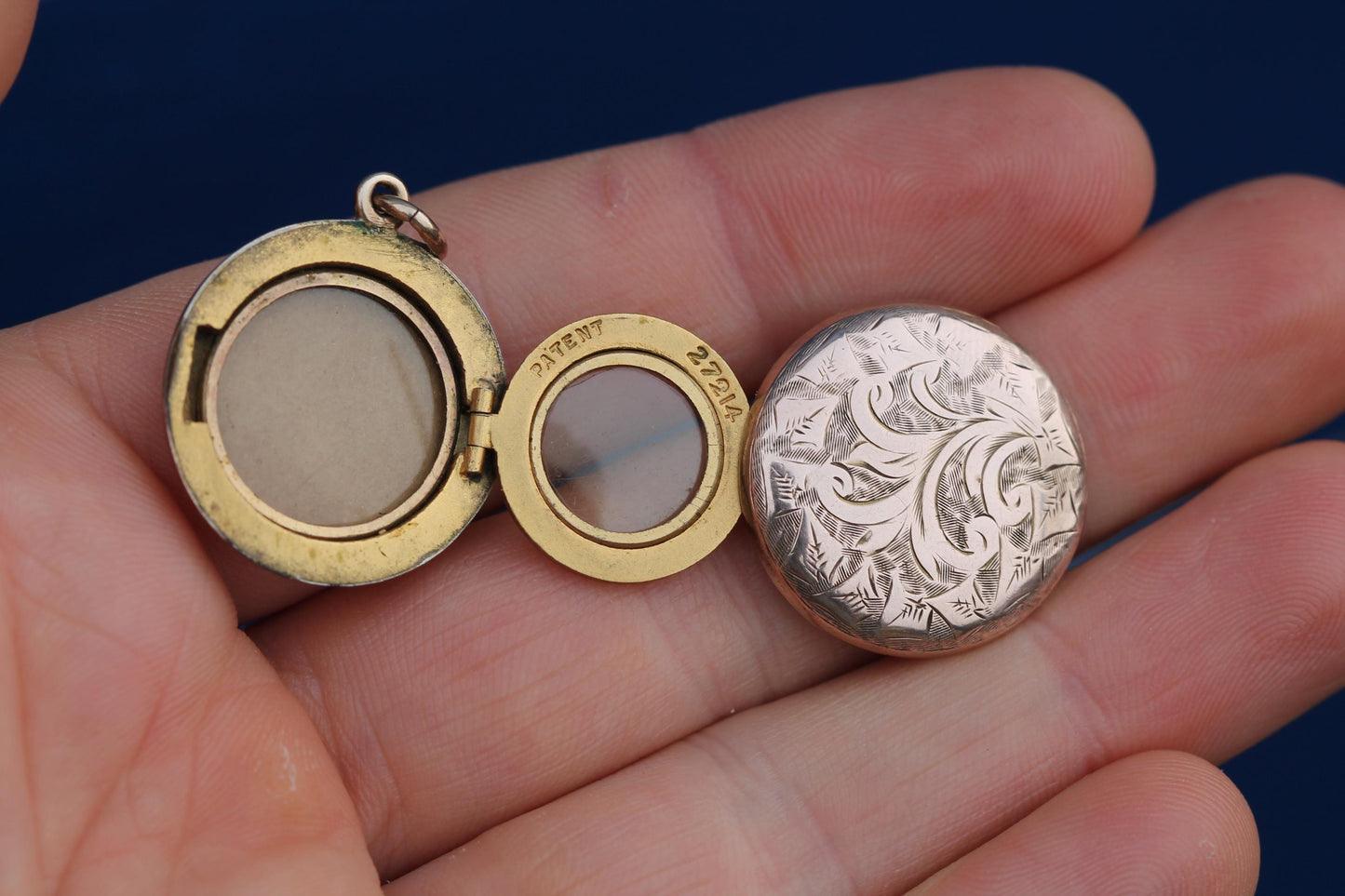 Antique 9ct Gold Heart Motif Triple Locket