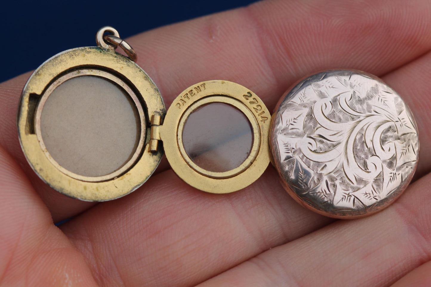 Antique 9ct Gold Heart Motif Triple Locket