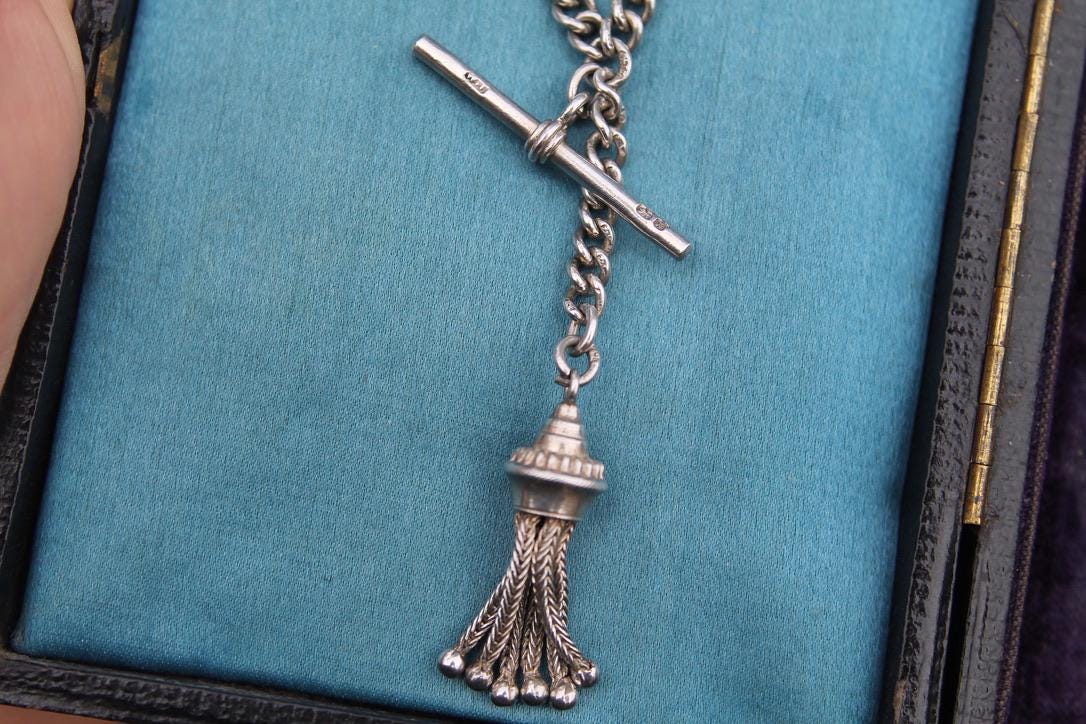 Antique-Sterling-Silver-Tassel-Pendant-Chain-Necklace,-13.75"