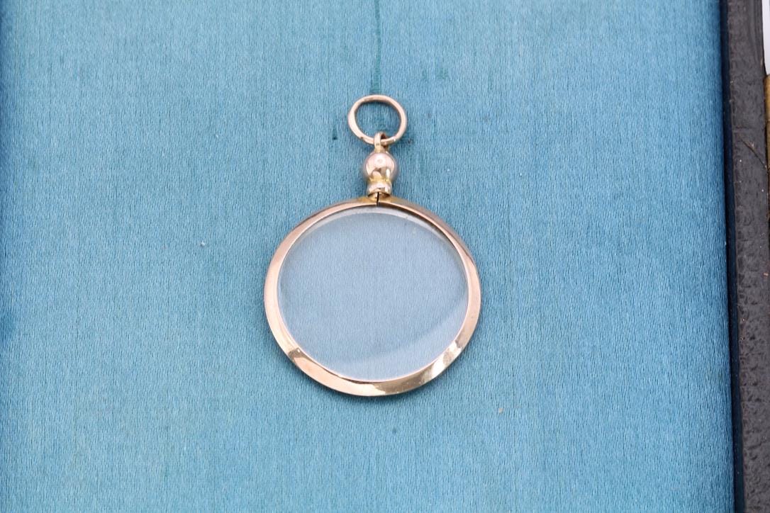 Antique 9ct Gold Glass Locket Pendant, 1914