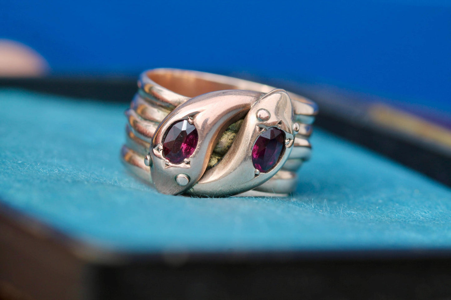 Antique 9ct Rose Gold Double Snake Head Garnet Ring, 1920
