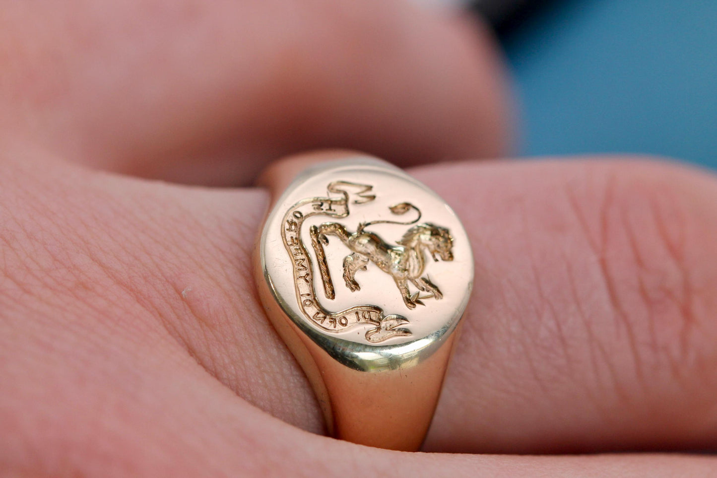 Vintage 9ct Gold Intaglio Lion "Fearless in his pride" Welsh Signet Ring, 1963