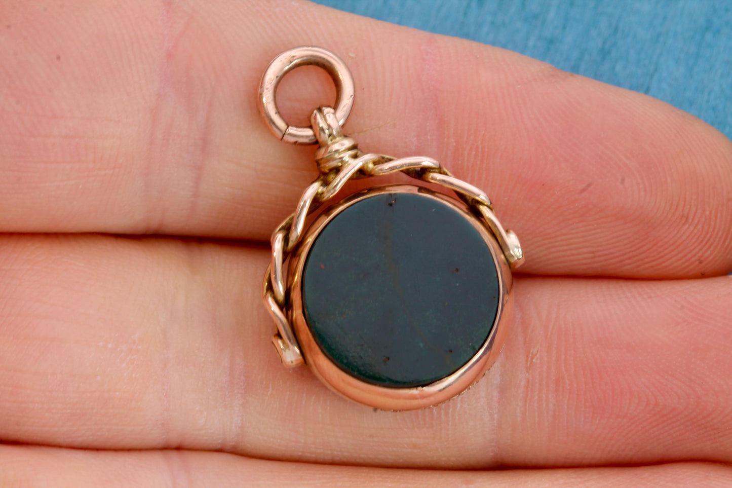 Antique 9ct Gold Bloodstone Carnelian Spinner Pendant, 1922