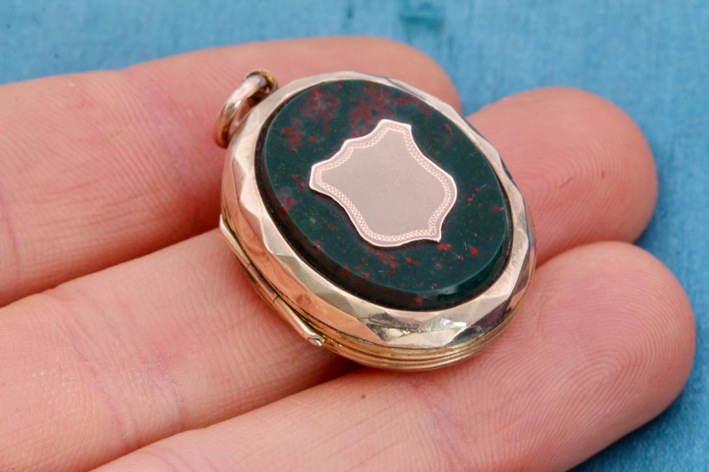 Antique Victorian 9ct Gold Bloodstone Locket with Shield Cartouche, c.1860
