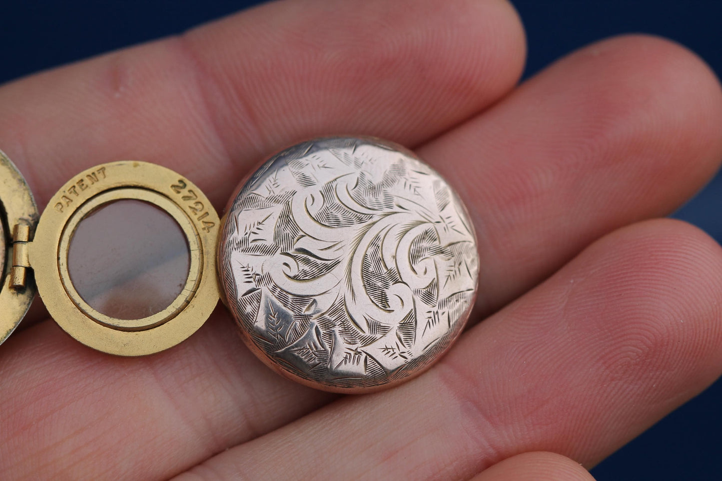 Antique 9ct Gold Heart Motif Triple Locket