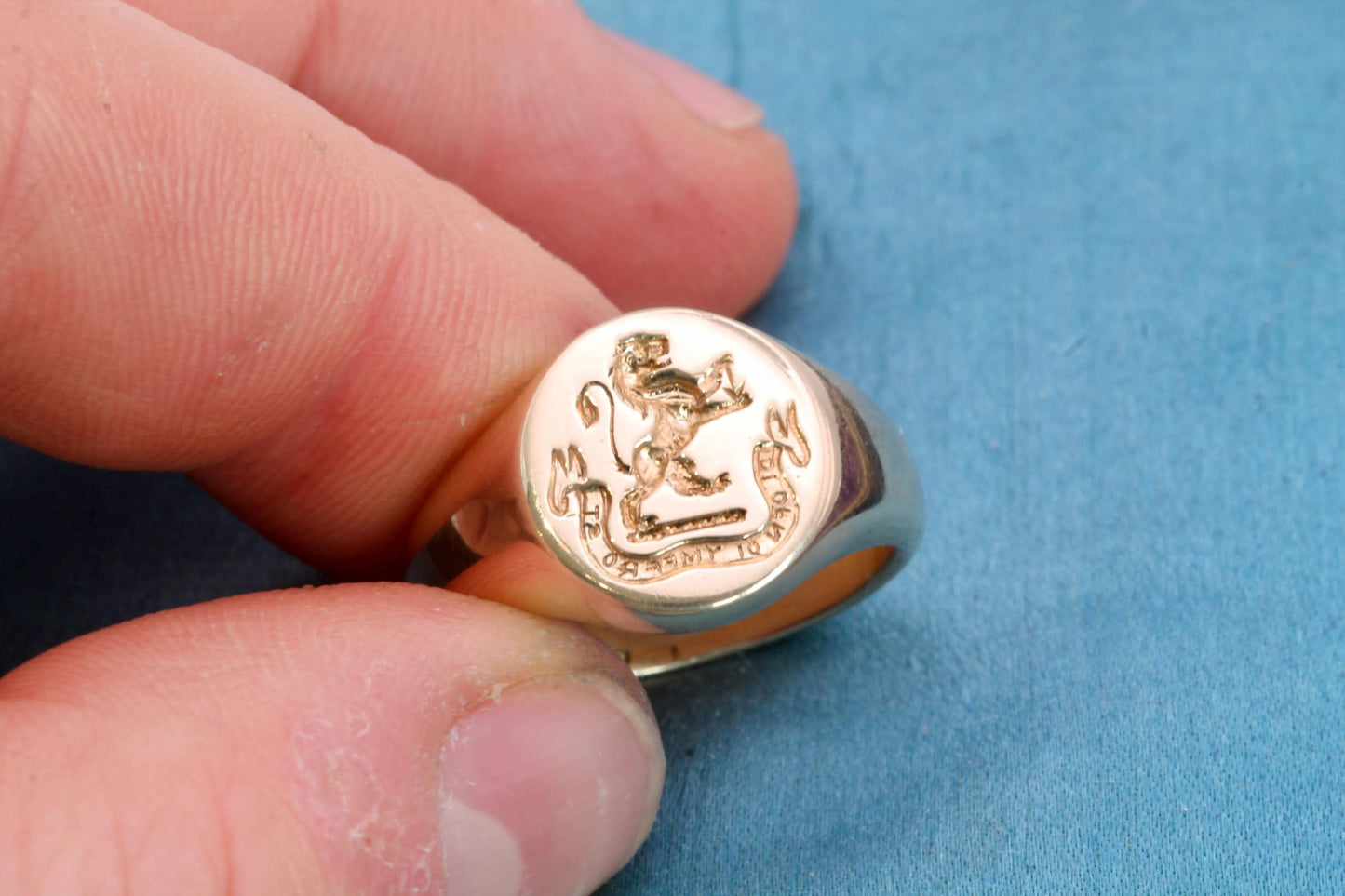Vintage 9ct Gold Intaglio Lion "Fearless in his pride" Welsh Signet Ring, 1963
