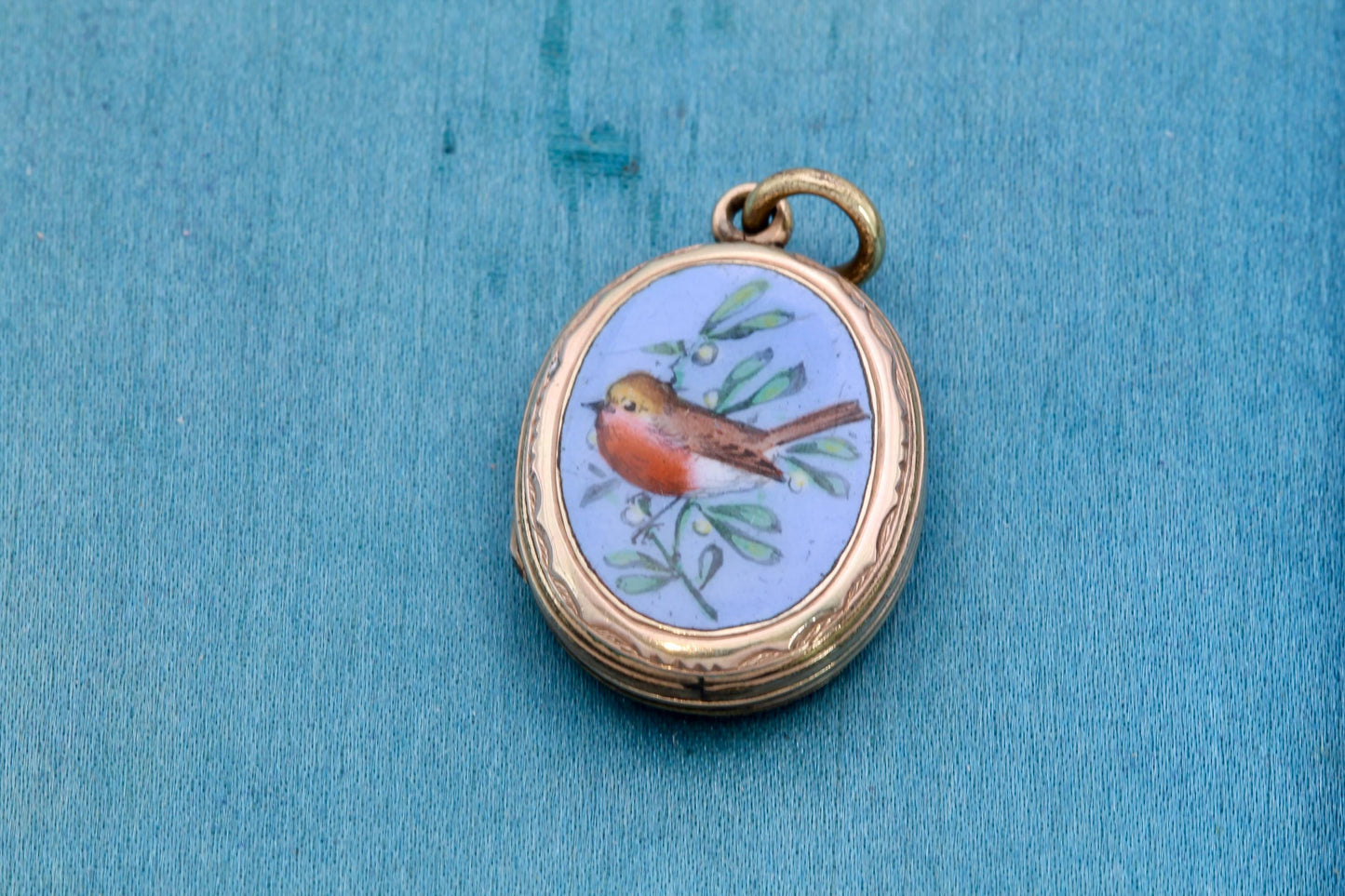 Antique Victorian 9ct Gold Robin Enamel Locket