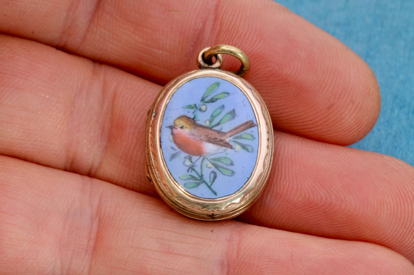 Antique Victorian 9ct Gold Robin Enamel Locket