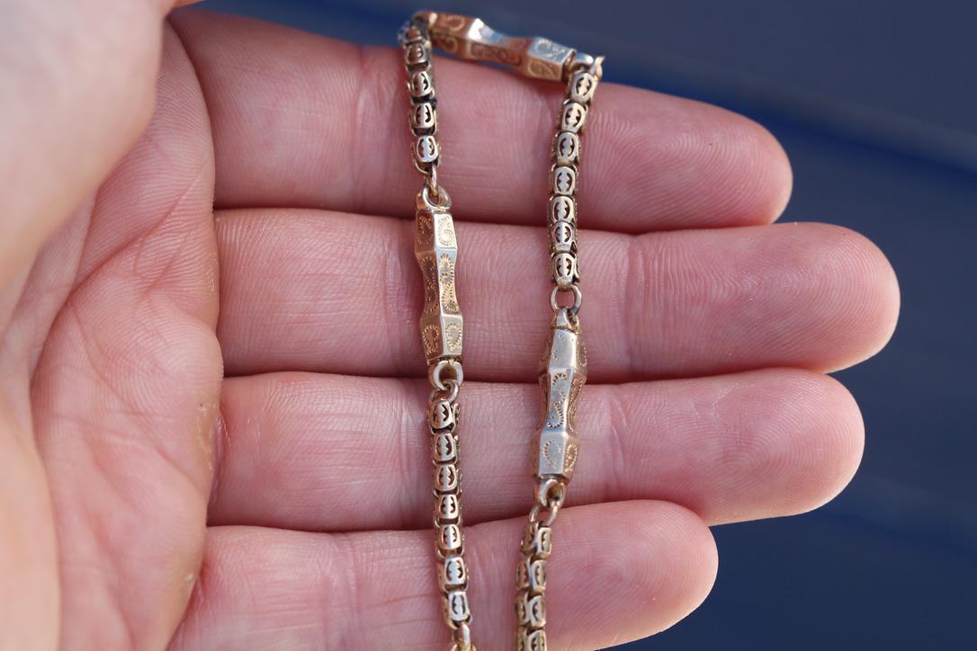 Antique 9ct Yellow Gold Fancy Pierced Link Bracelet, 7.75"