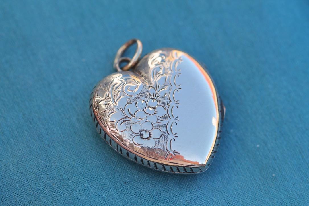 Antique 9ct Rose Gold Heart Locket, c.1890