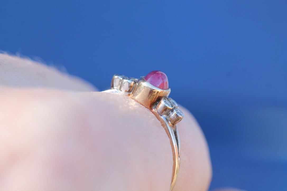 Vintage 9ct Gold Ruby Cabochon & Diamond Ring | c.1970