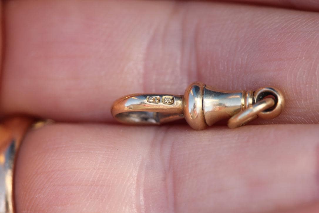 Antique 18ct Gold Dog Clip Clasp
