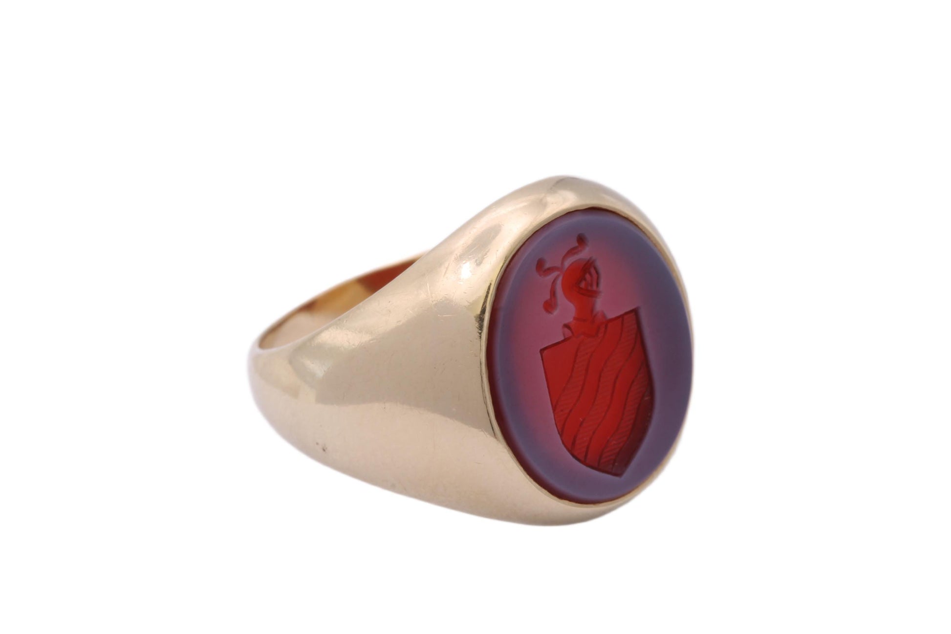 Antique-18ct-Gold-Sardonyx-Intaglio-Signet-Ring,-c.1920