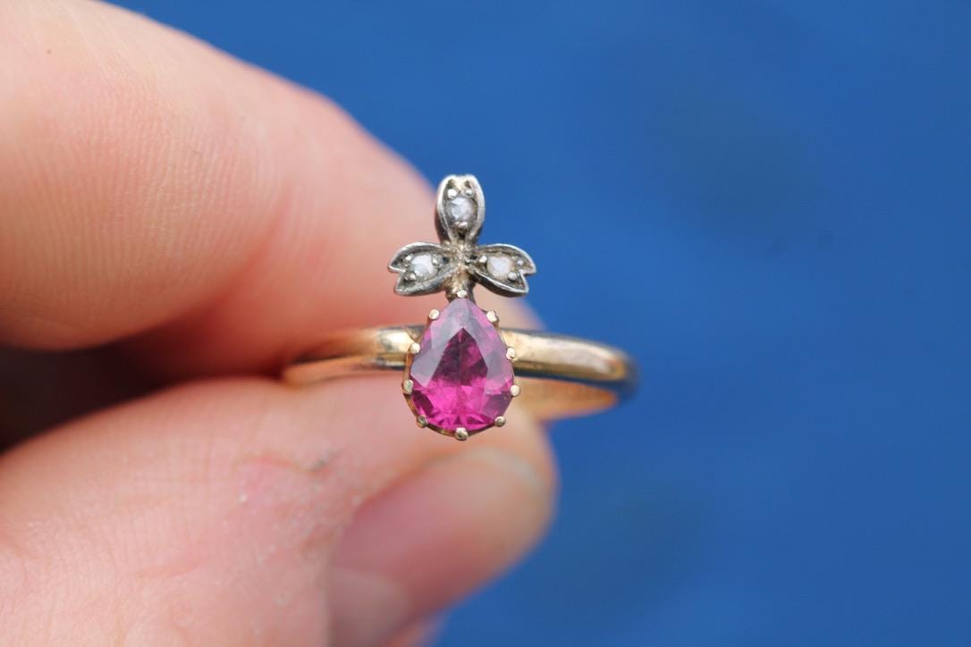 Antique Victorian 18ct Gold Ruby & Diamond Orb Ring, c.1880