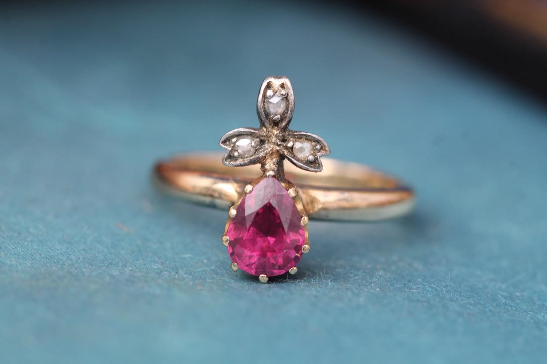 Antique Victorian 18ct Gold Ruby & Diamond Orb Ring, c.1880