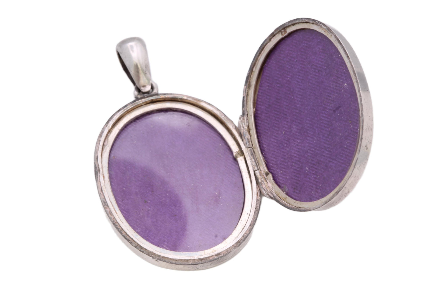 Antique Victorian Sterling Silver Ivy Chased Locket, 1881