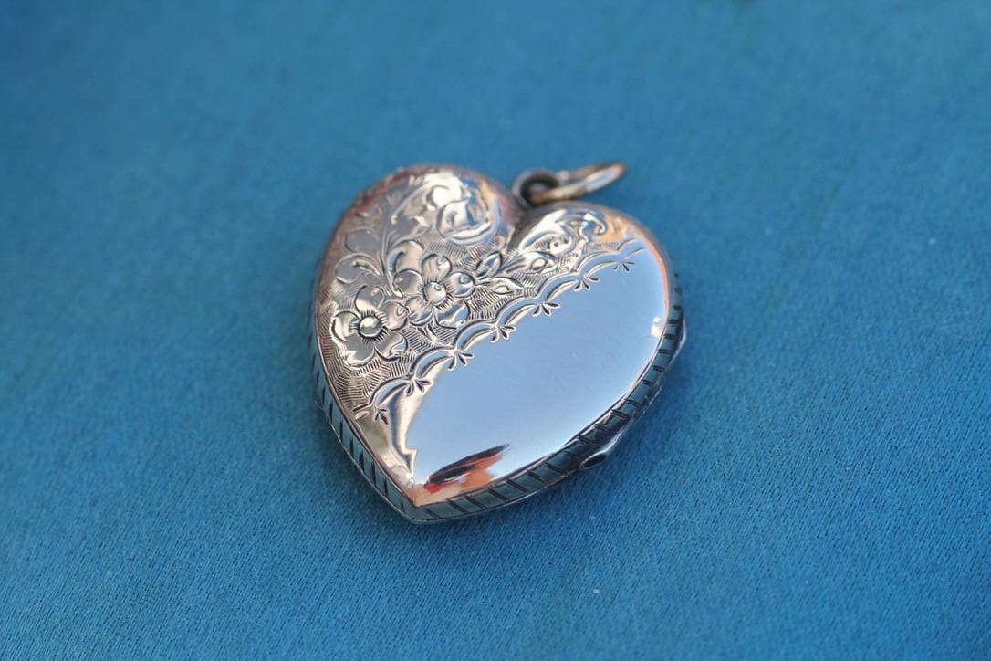 Antique 9ct Rose Gold Heart Locket, c.1890