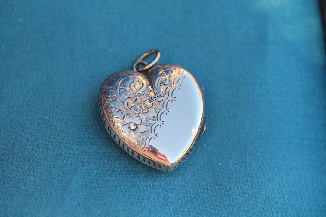 Antique 9ct Rose Gold Heart Locket, c.1890