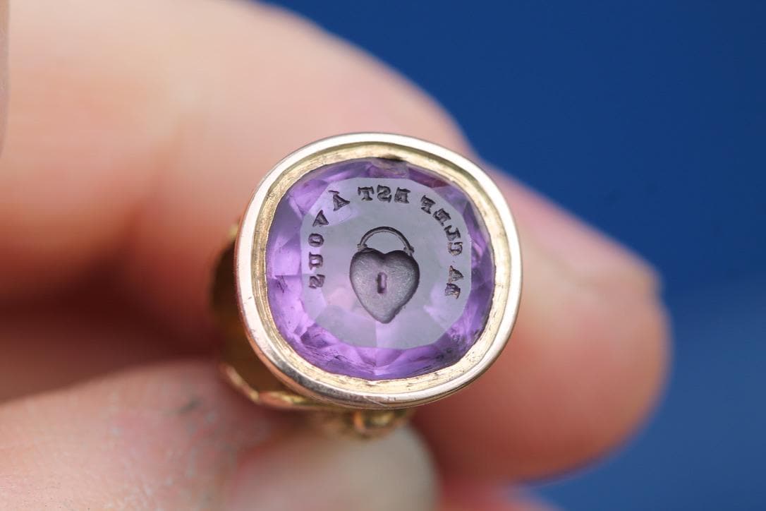 Antique 14ct Gold Georgian Intaglio Pendant "The Key Is Yours", c.1820
