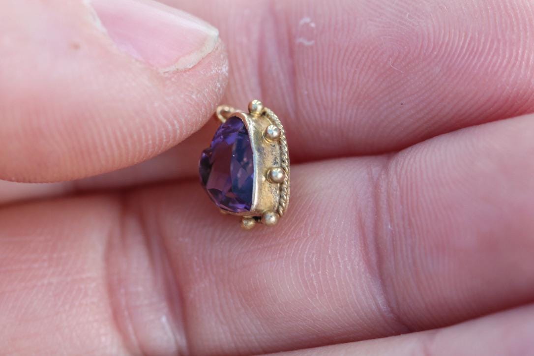Antique 15ct Gold Small Heart Amethyst Pendant, c.1901