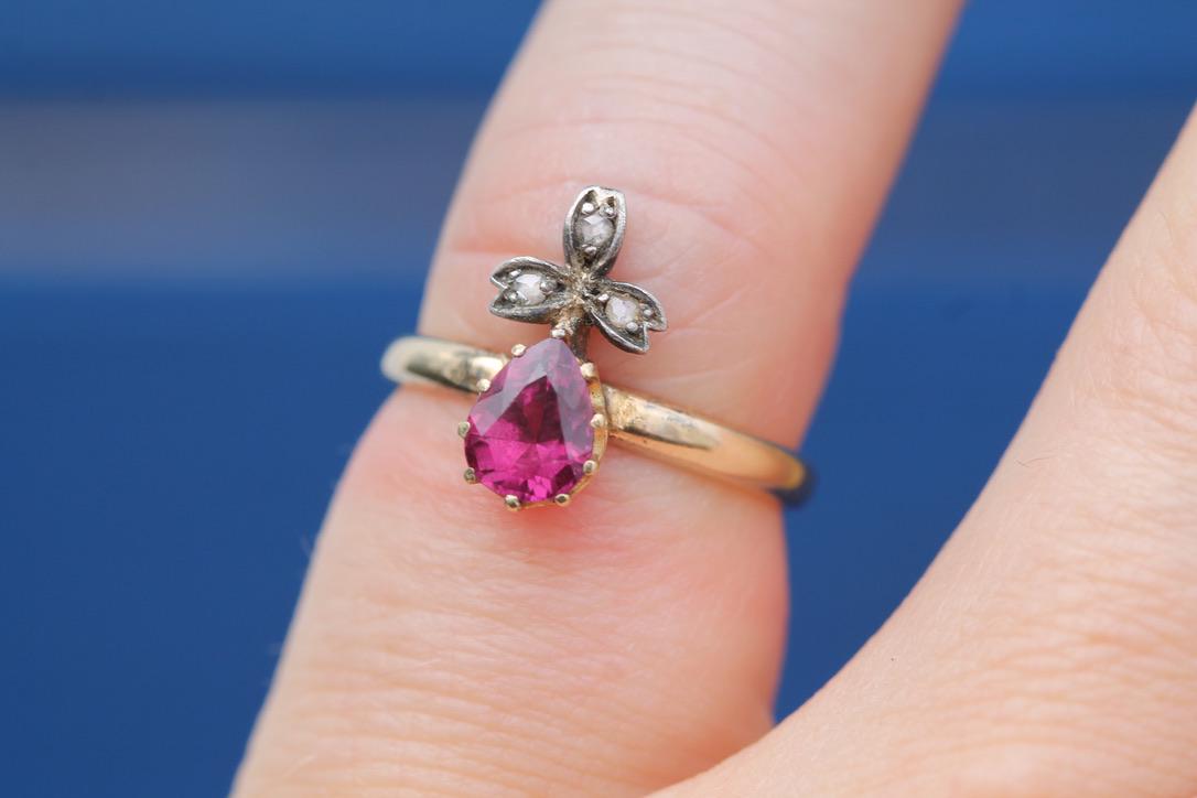 Antique Victorian 18ct Gold Ruby & Diamond Orb Ring, c.1880