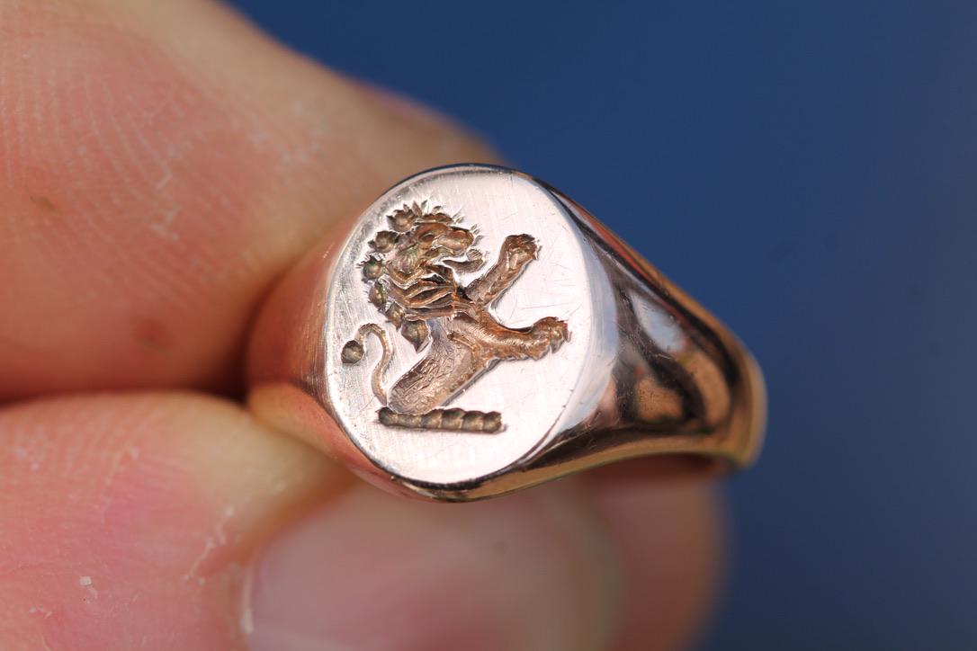 Vintage 9ct Rose Gold Lion Intaglio Signet Ring