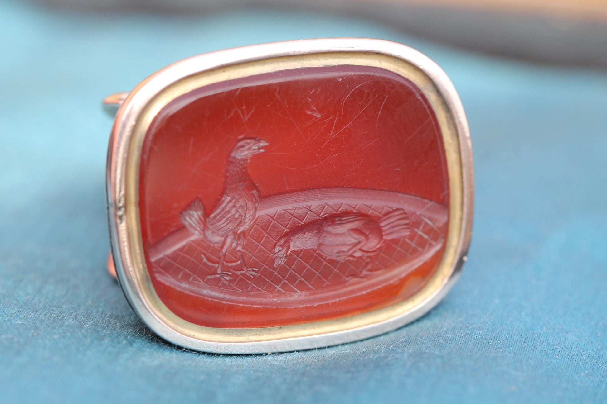 Antique-9ct-Gold-Large-Carnelian-Intaglio-Seal-|-Two-Hens-Scene-|-c.1860
