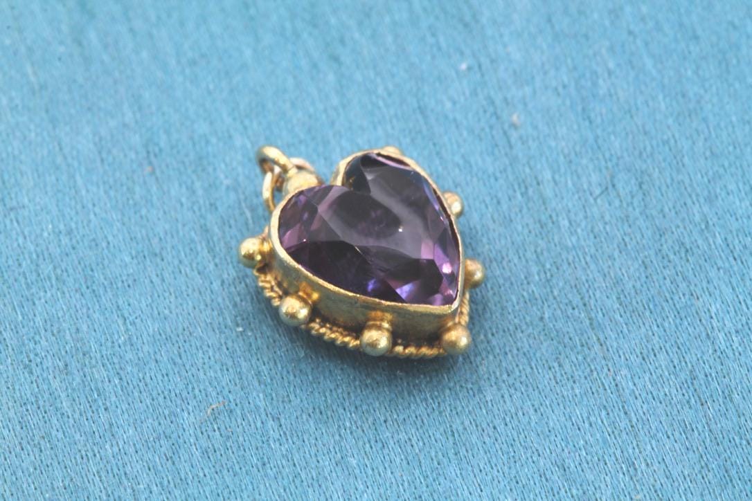 Antique 15ct Gold Small Heart Amethyst Pendant, c.1901