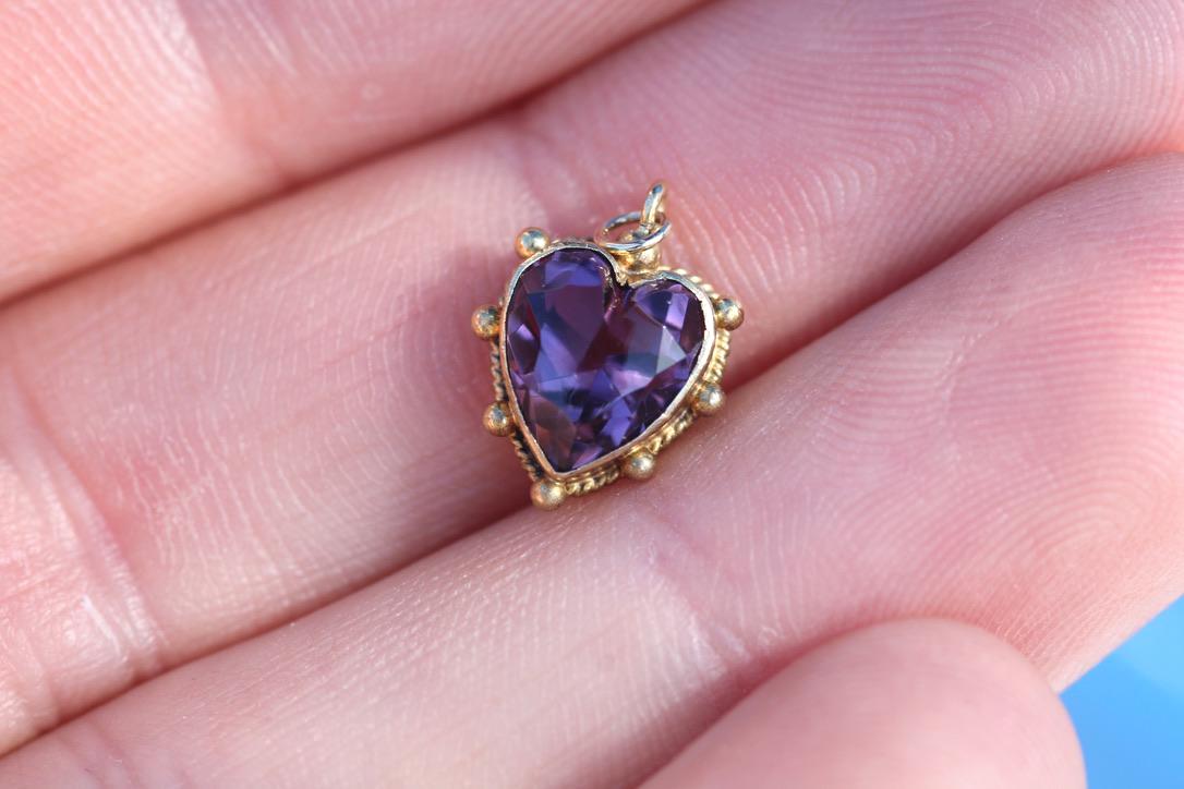 Antique 15ct Gold Small Heart Amethyst Pendant, c.1901
