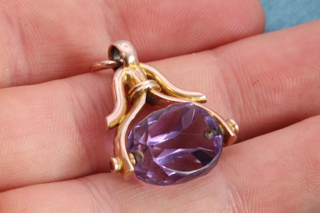 Antique 9ct Gold Amethyst Spinner Pendant