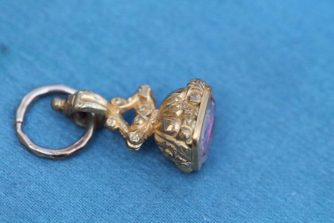 Antique 9ct Rolled Gold Intaglio "Unity" Seal Pendant, c.1880