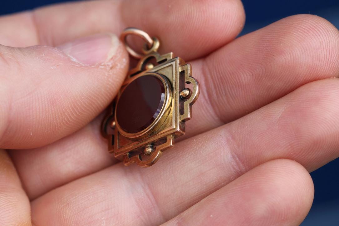 Antique 15ct Gold Carnelian Locket Pendant, c.1890
