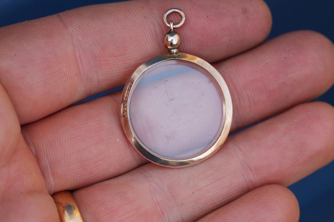 Antique-9ct-Gold-Glass-Locket-|-Keepsake-|-1906