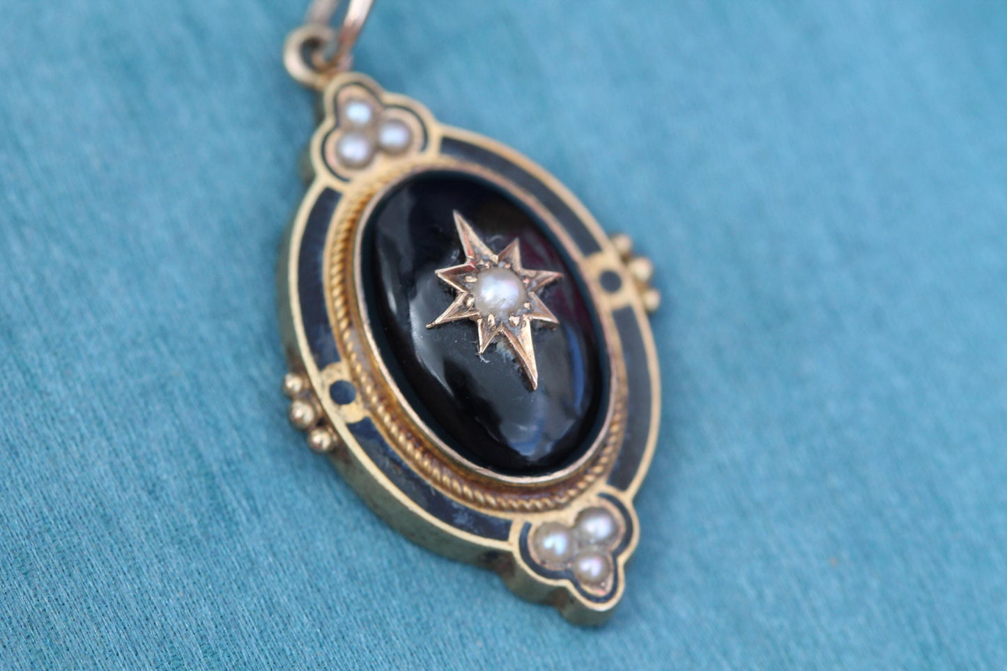 Antique 15ct Gold Pendant | Onyx Cabochon | Black Enamel | Seed Pearls | c.1860