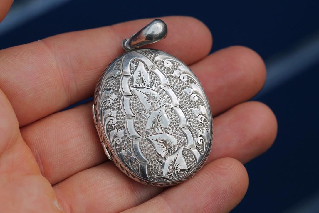 Antique Victorian Sterling Silver Locket | Chased Ivy Design | 1881