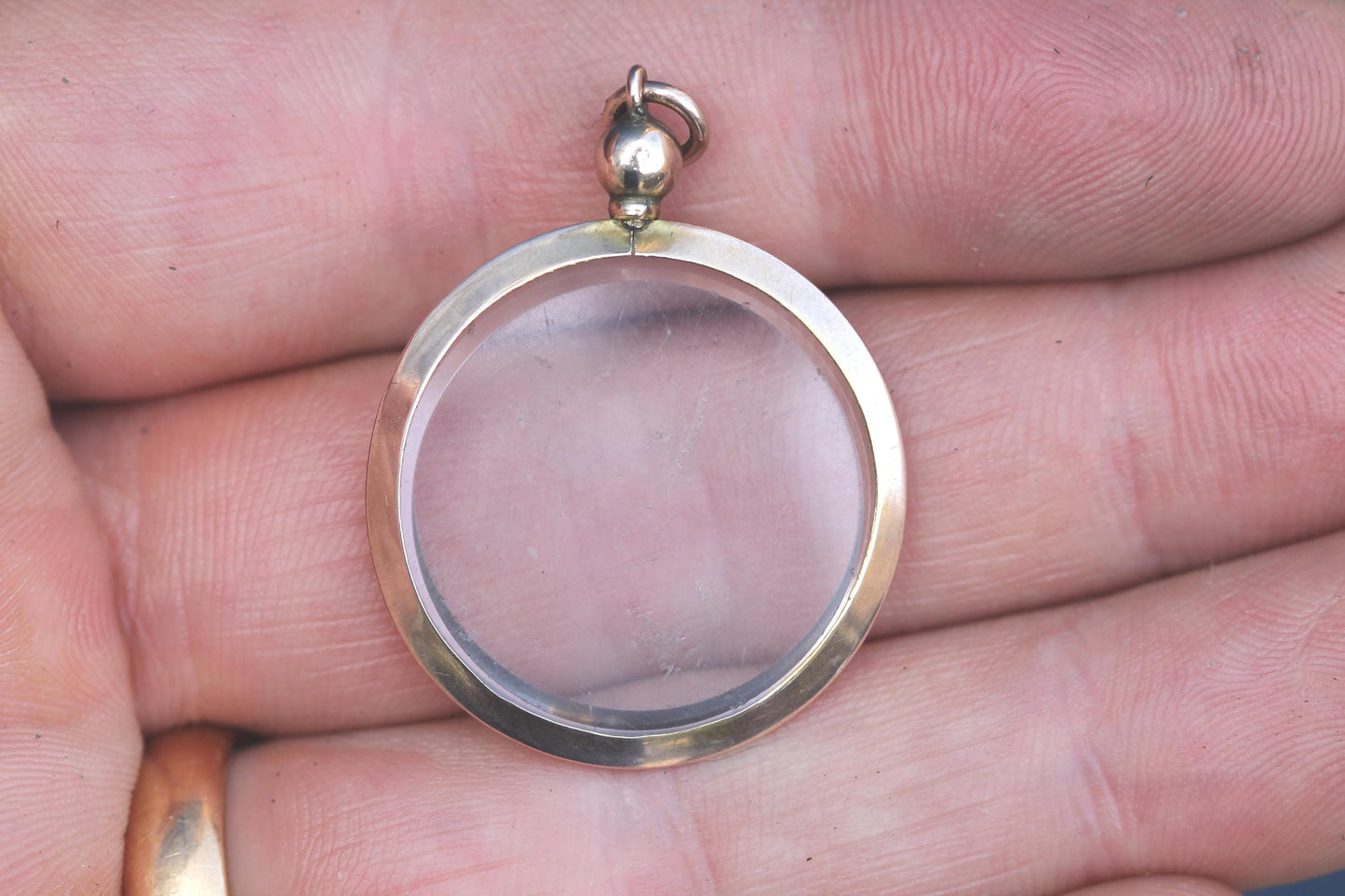Antique 9ct Gold Glass Locket | Keepsake | 1906