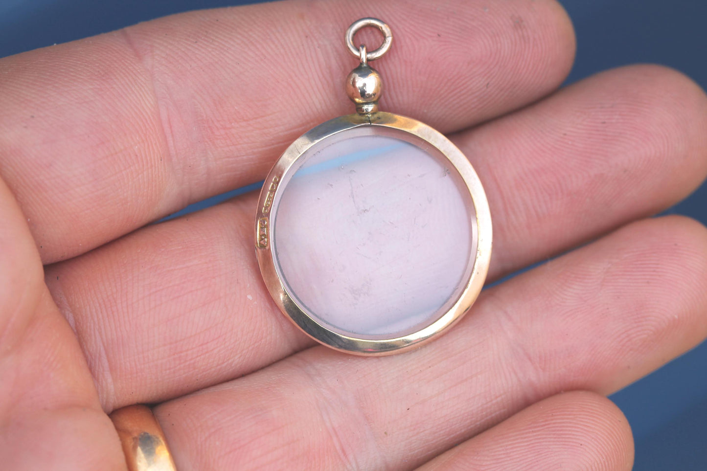 Antique 9ct Gold Glass Locket | Keepsake | 1906
