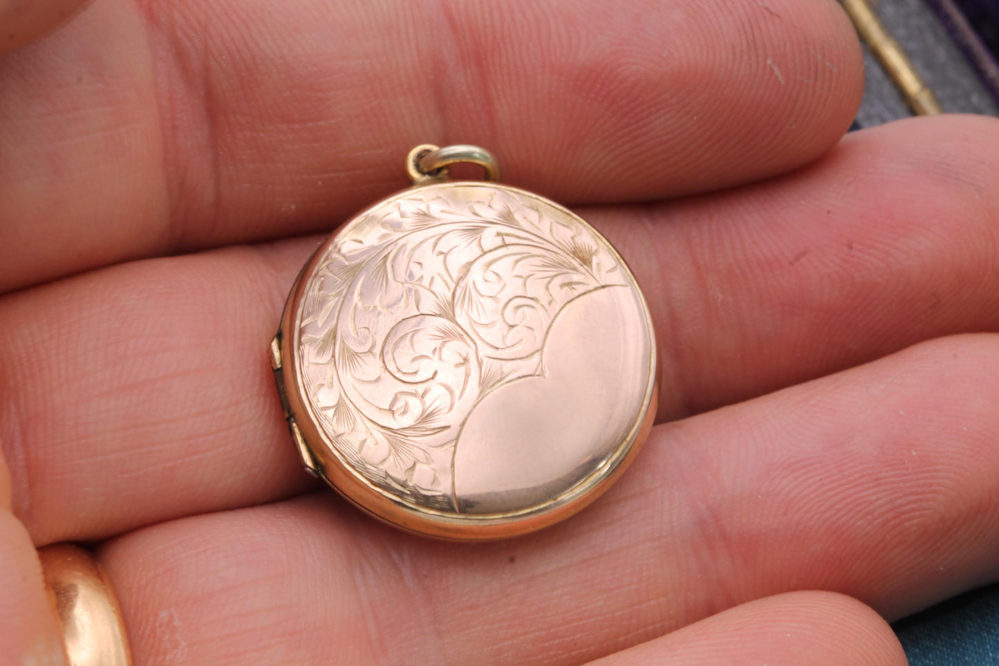 Antique 9ct Rose Gold Locket | Hand Chased | Edwardian