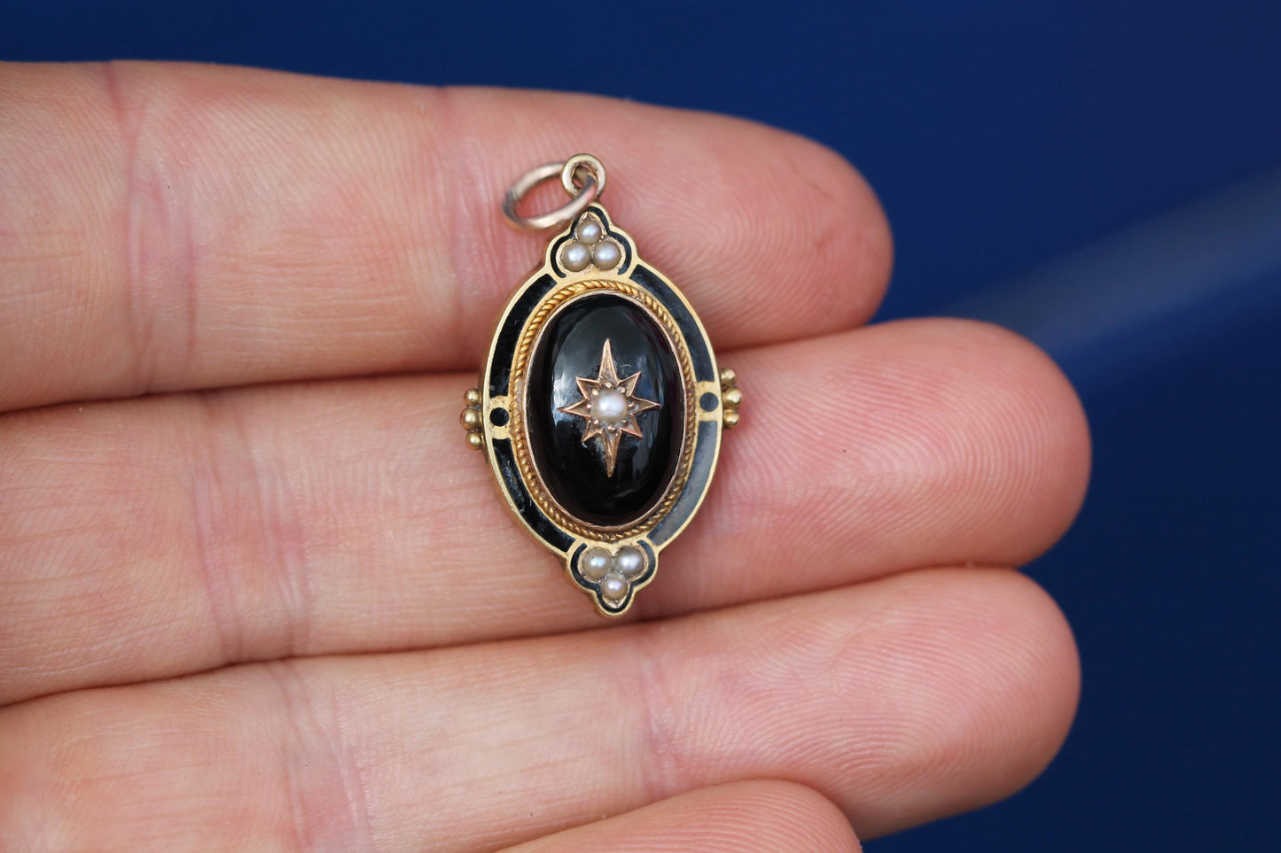 Antique 15ct Gold Pendant | Onyx Cabochon | Black Enamel | Seed Pearls | c.1860