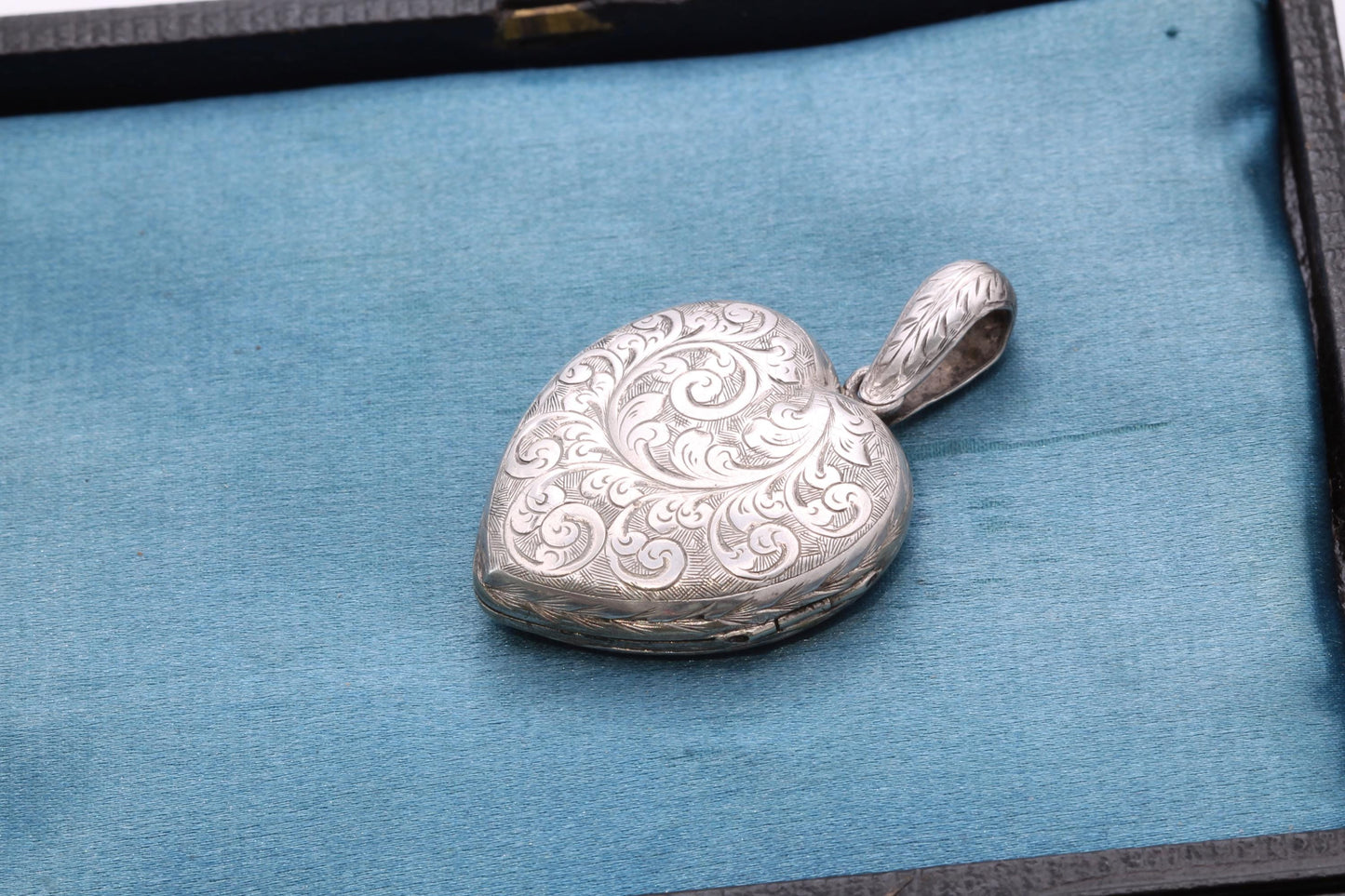 Antique Sterling Silver Heart Locket | Fern Leaf Chasing | c.1890