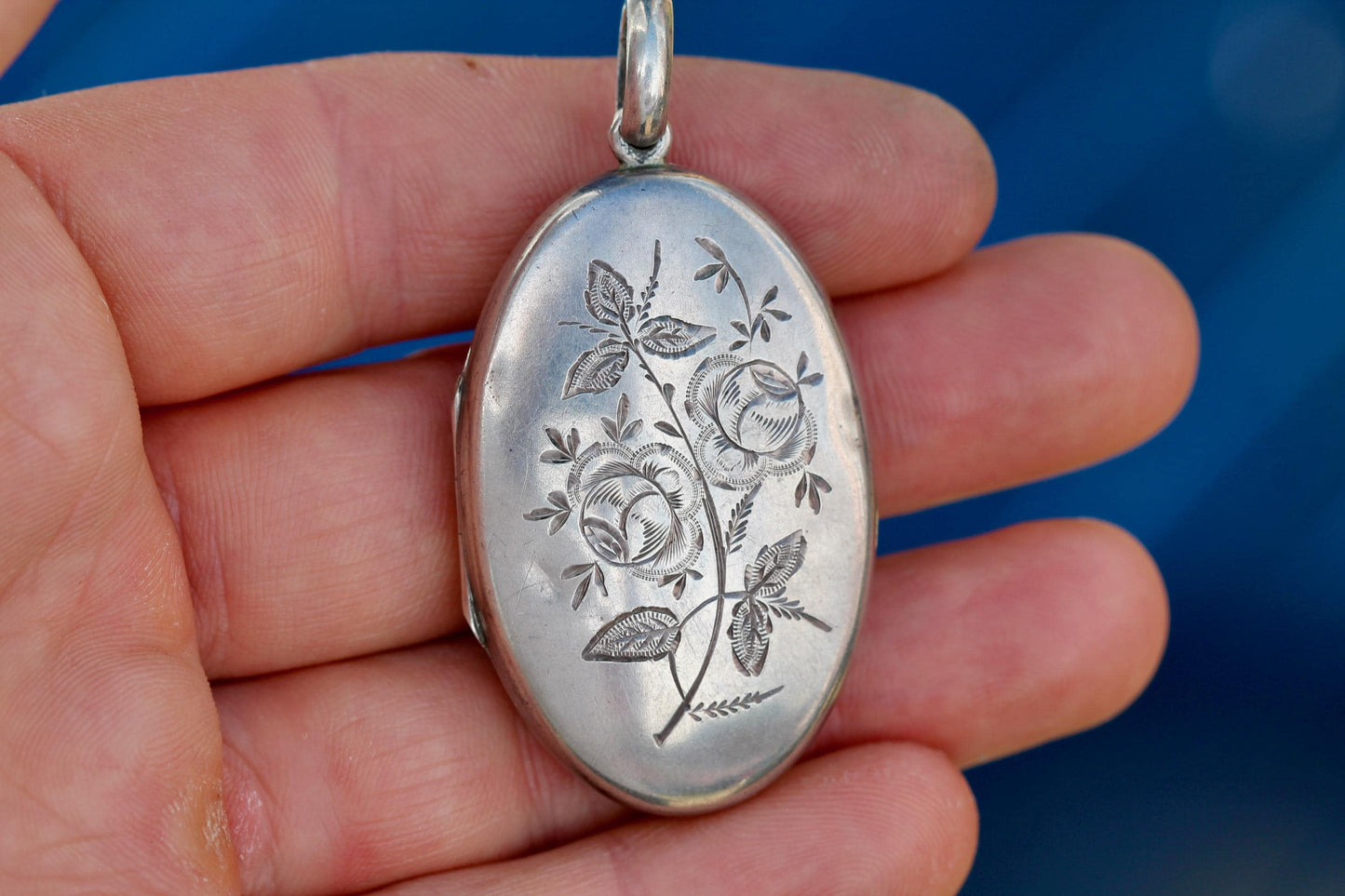 Antique Sterling Silver Locket | Rose Chasing | Birmingham 1881