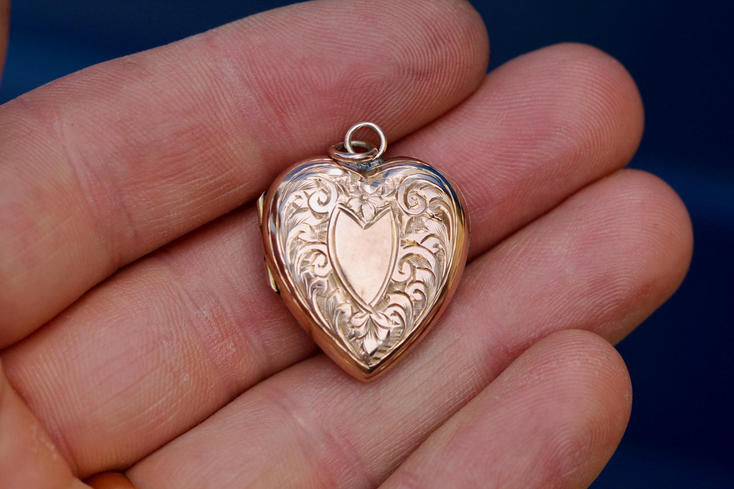 Antique 9ct Rose Gold Heart Locket | Floral Chasing | Edwardian