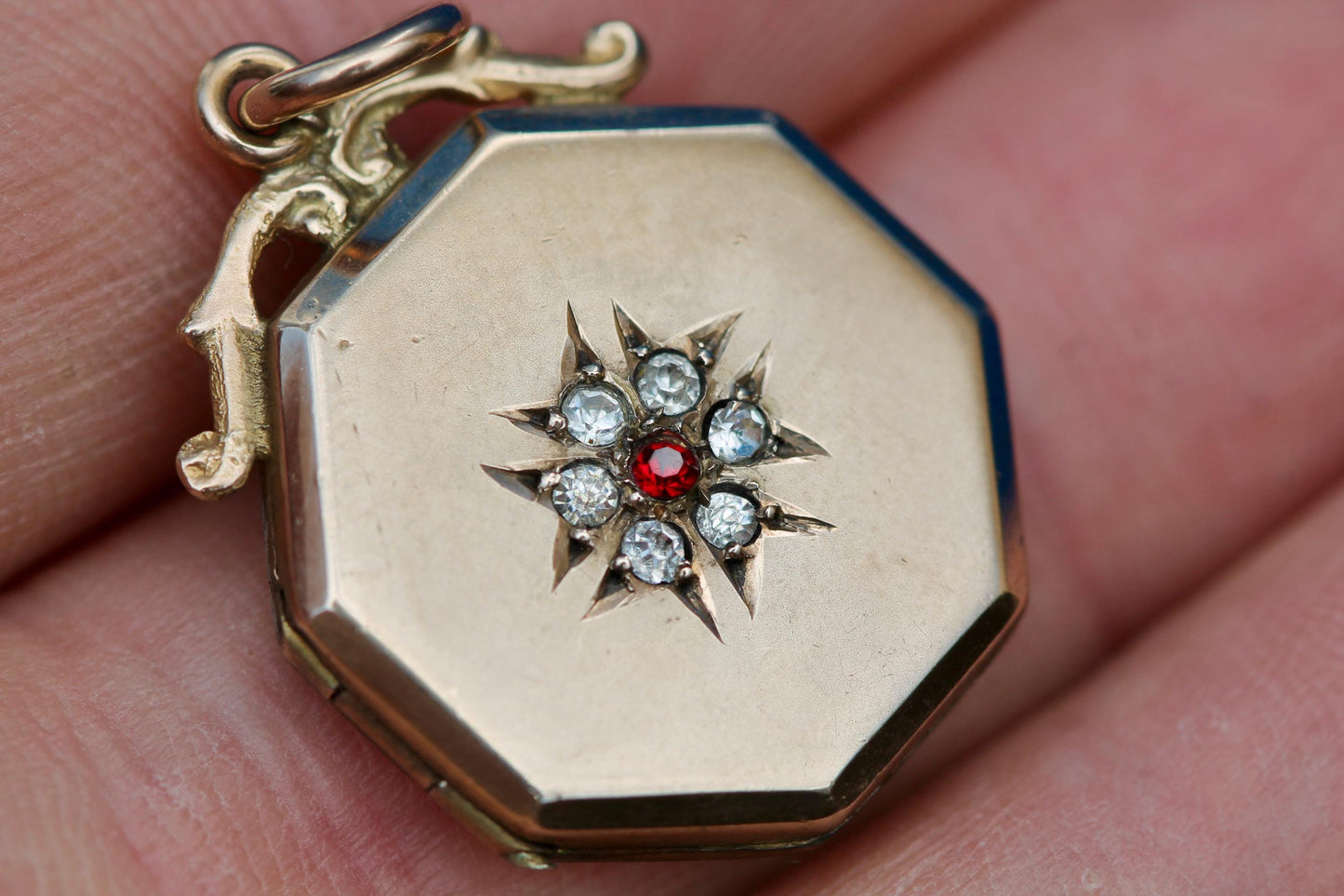 Antique 9ct Gold Octagonal Locket | White & Red Paste Flower | Edwardian