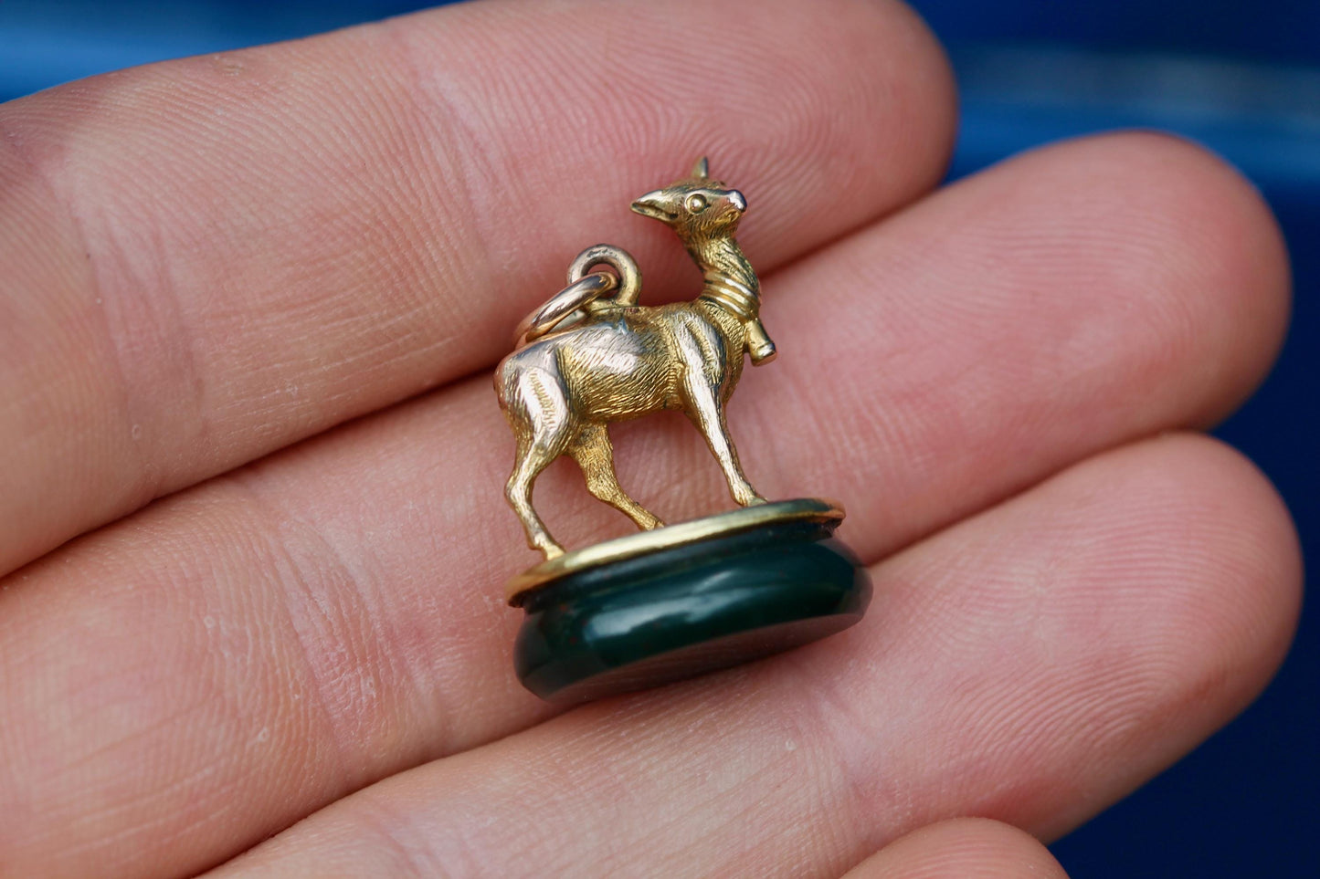 Victorian-15ct-Gold-Pendant-|-Deer-On-Bloodstone-|-c.1880