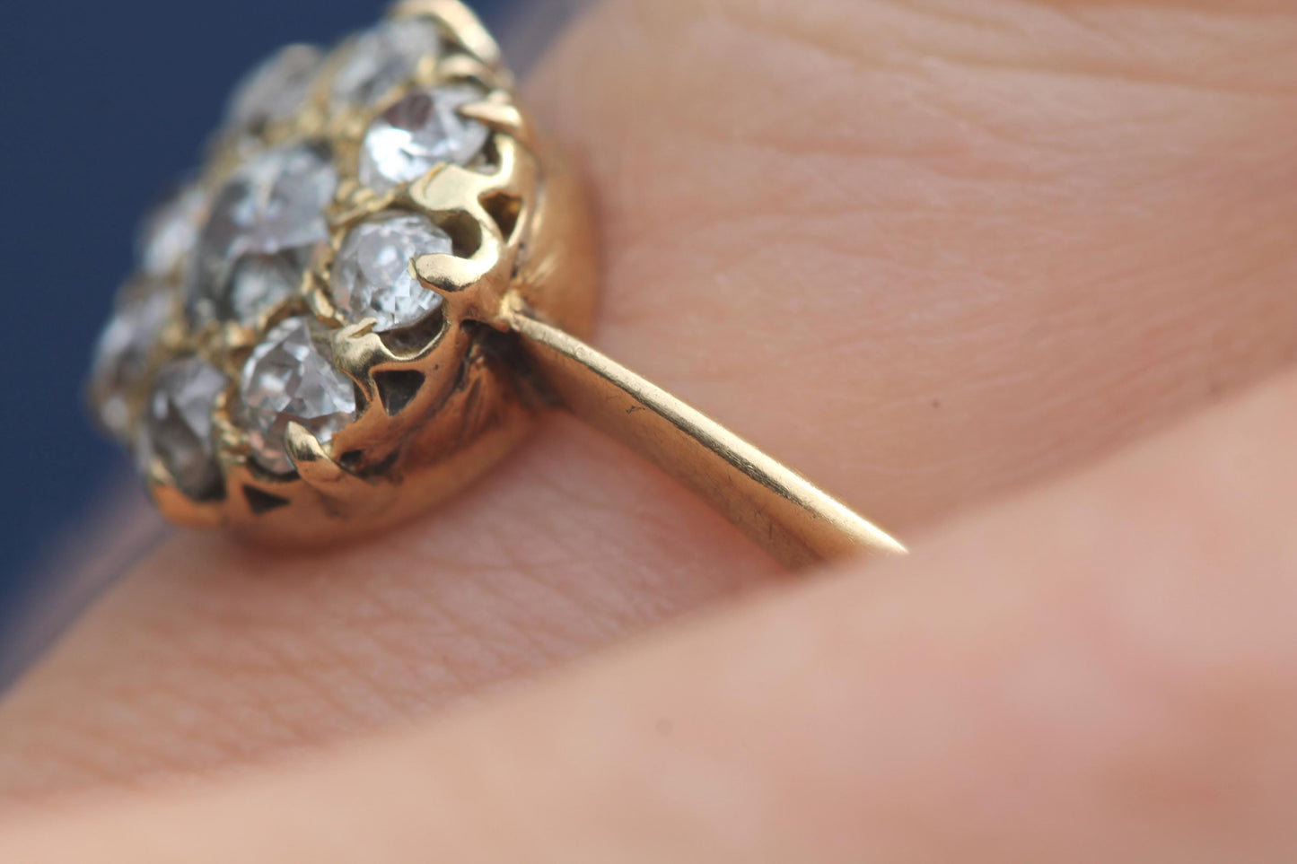 Antique 18ct Gold Old Mine Cut Diamond Cluster Ring | Victorian c.1890