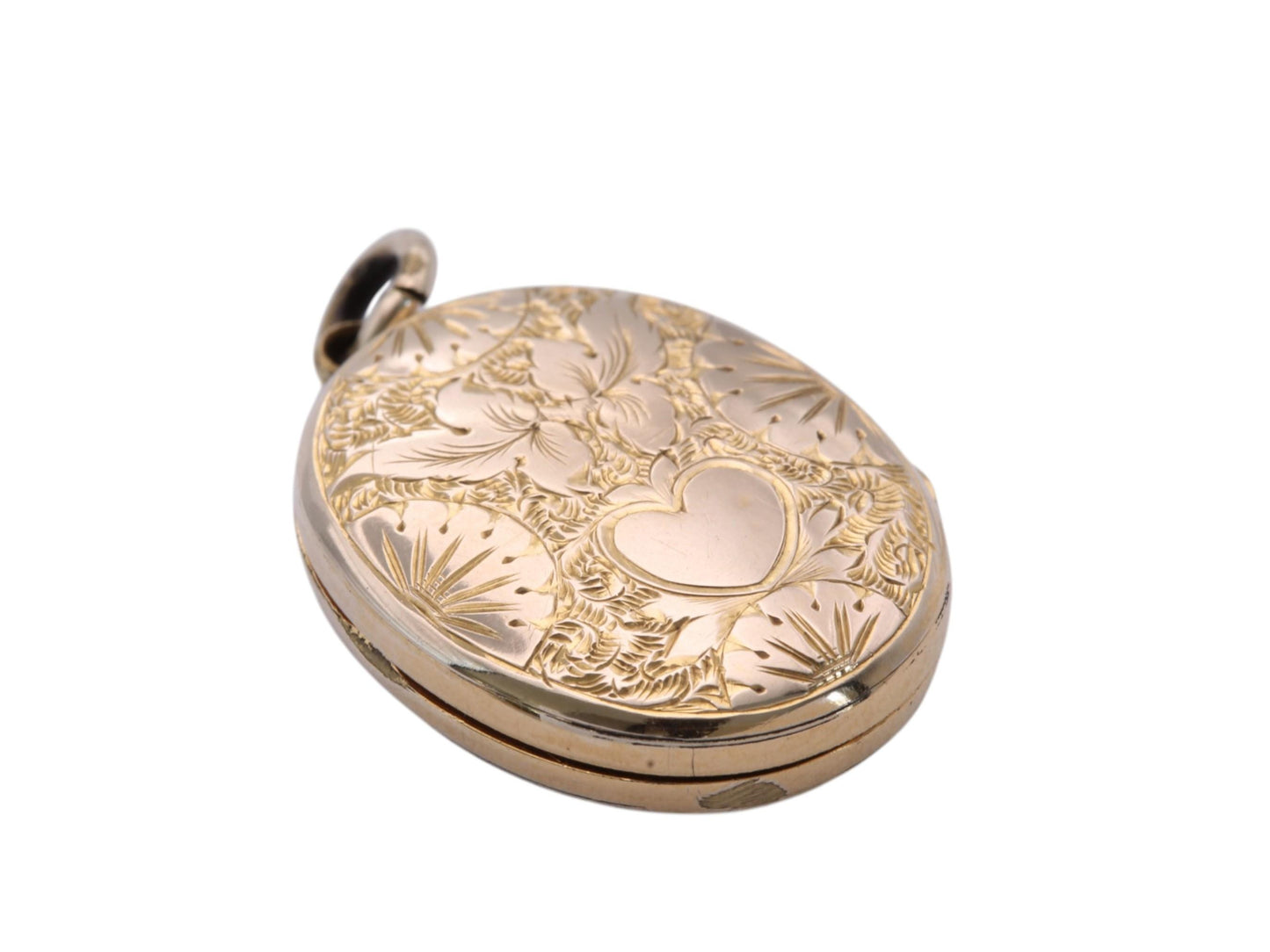 Antique 9ct Gold Locket | Ivy & Heart Chasing | Victorian c.1880