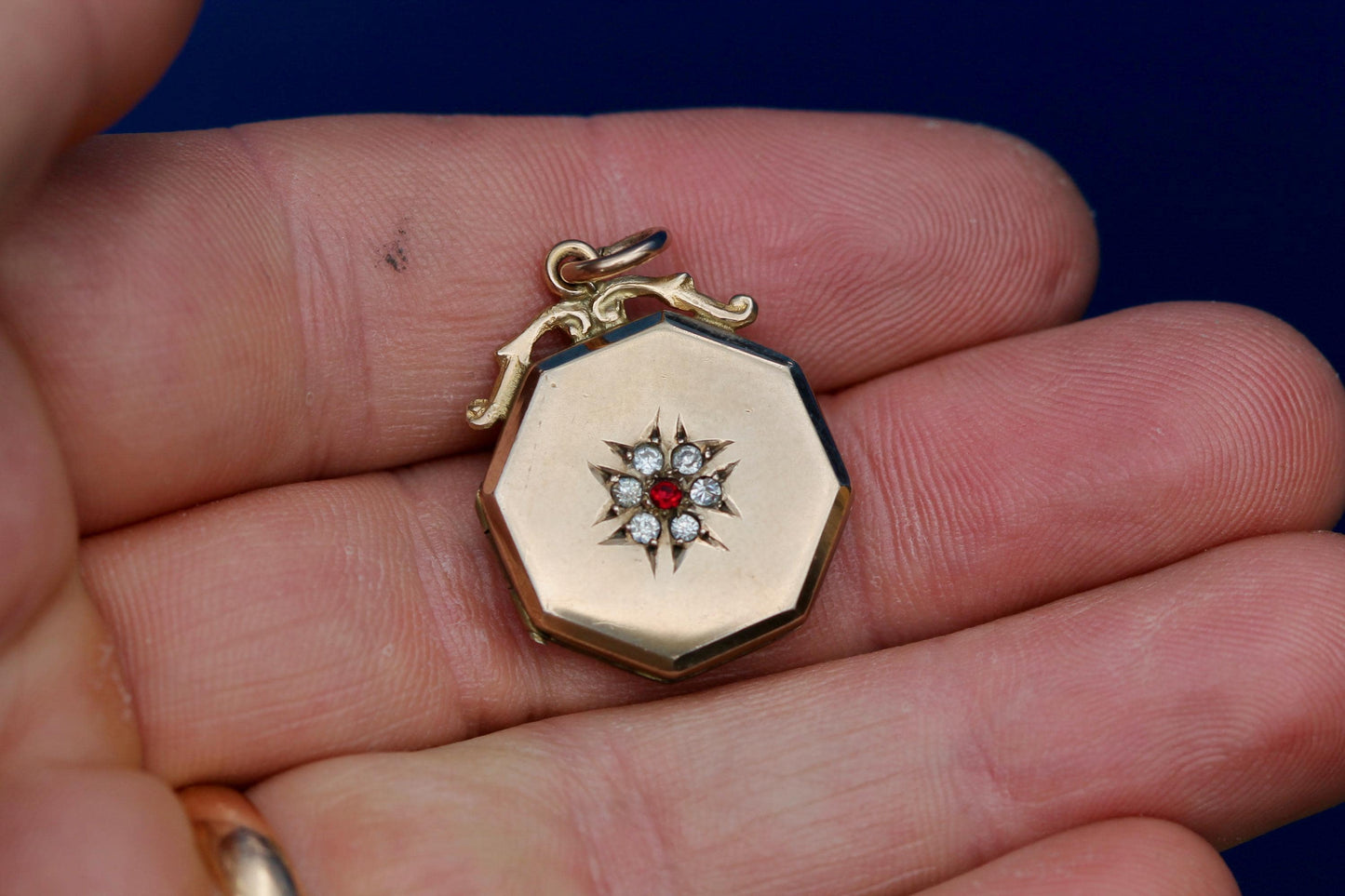Antique 9ct Gold Octagonal Locket | White & Red Paste Flower | Edwardian