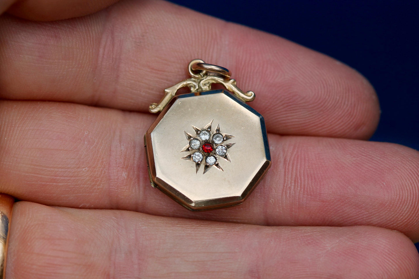 Antique 9ct Gold Octagonal Locket | White & Red Paste Flower | Edwardian