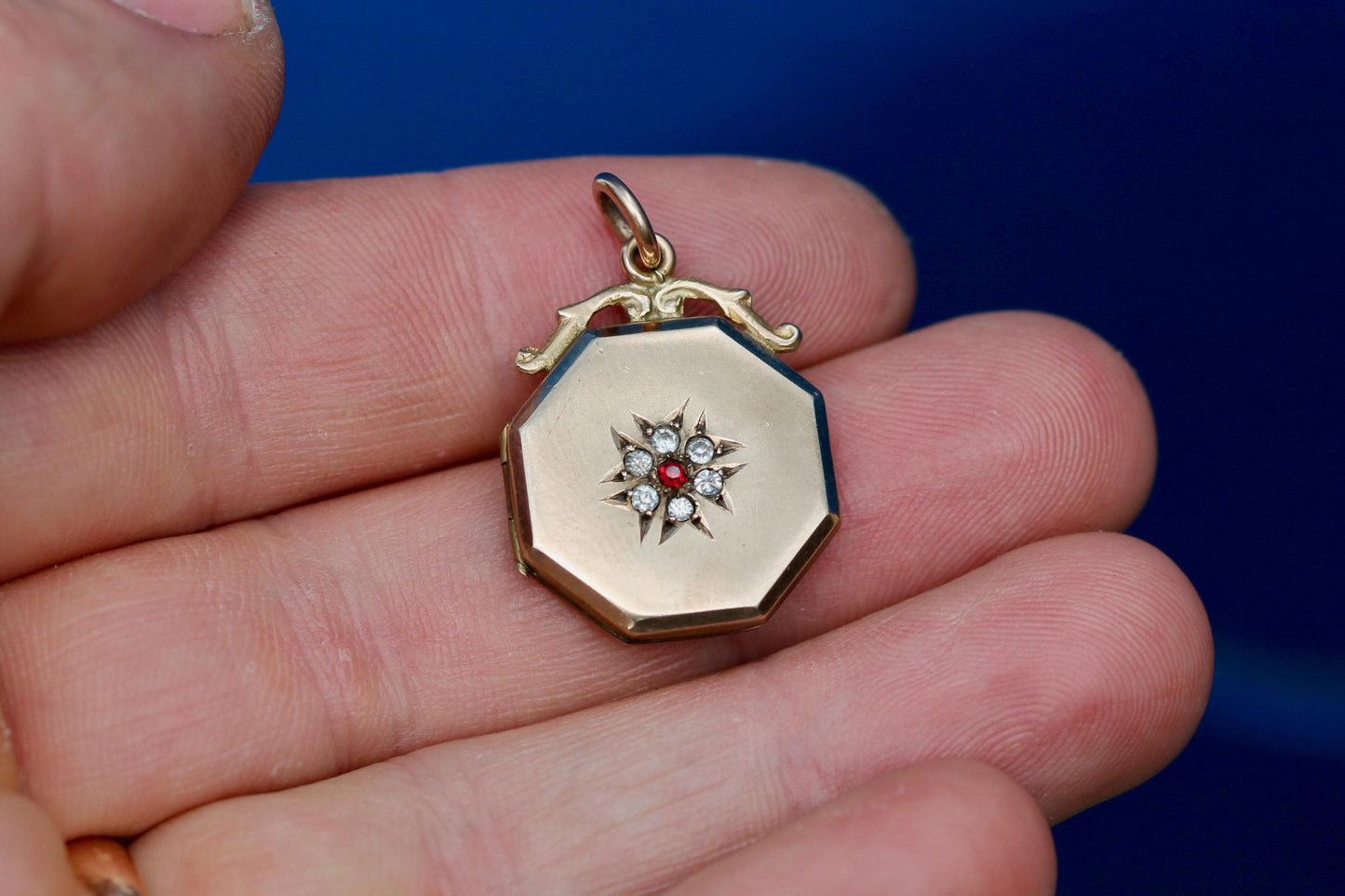Antique 9ct Gold Octagonal Locket | White & Red Paste Flower | Edwardian
